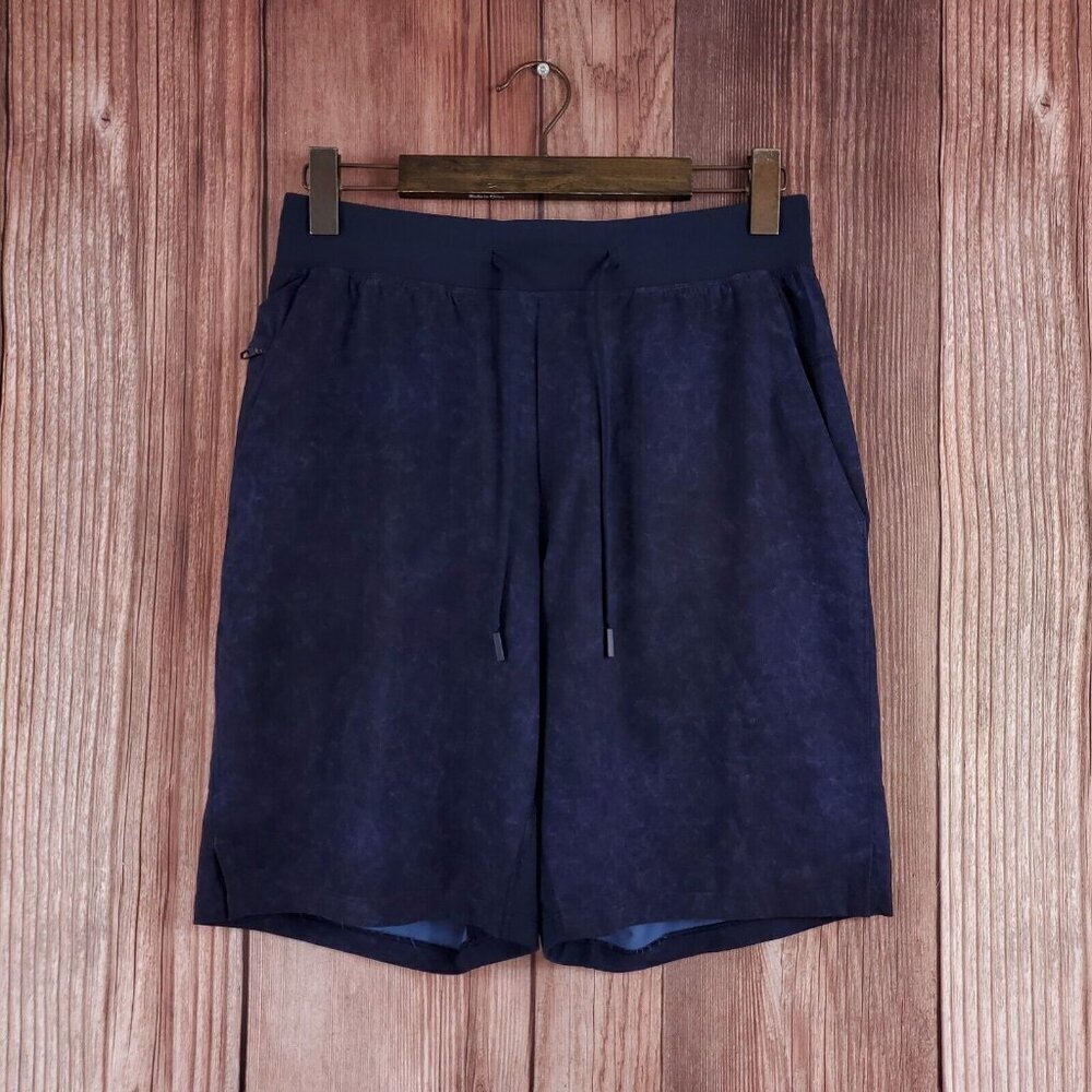 Lululemon Mens Size Medium T.H.E. Short s Linerless Athleisure Navy Blue M7AGCS